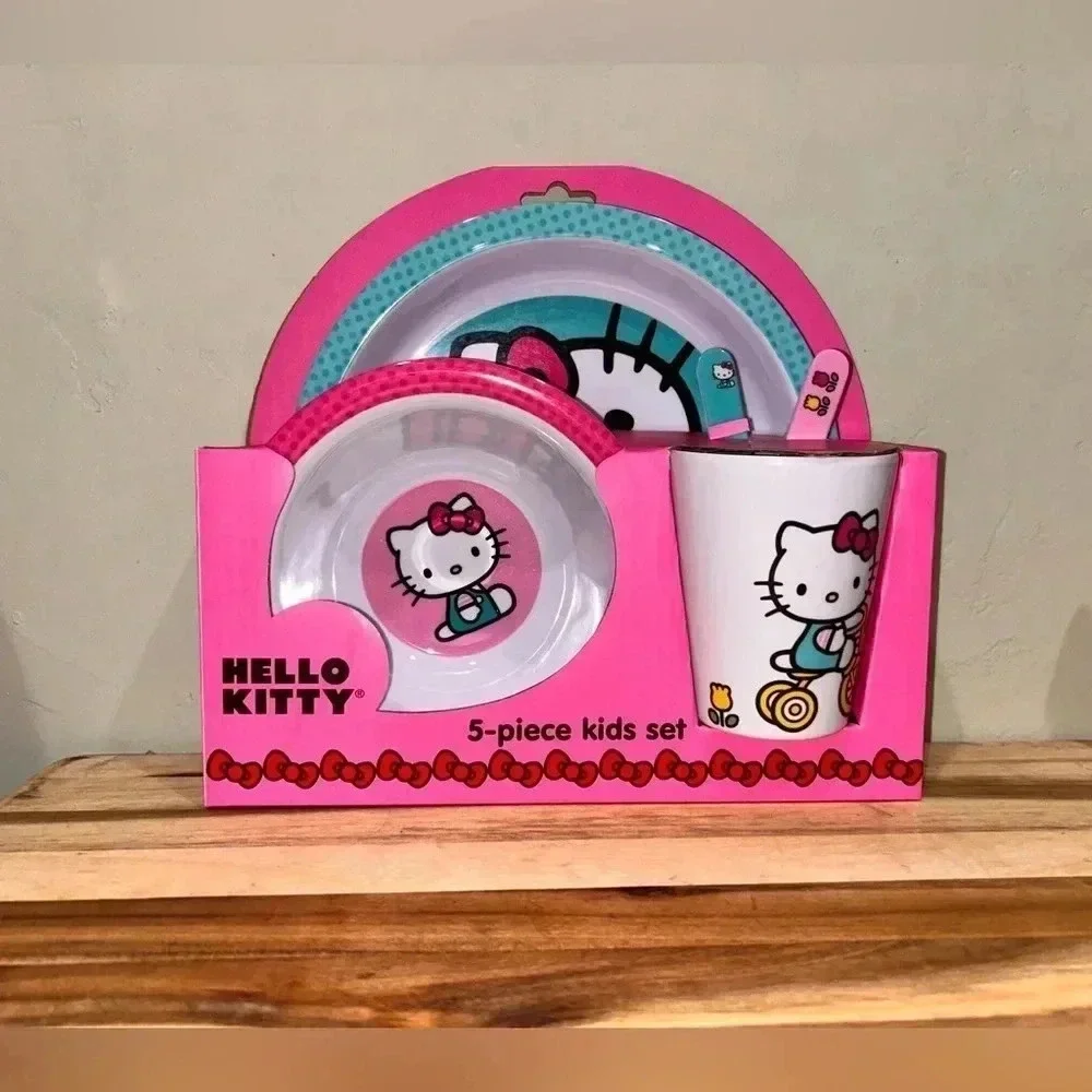 Hello Kitty 5 piece children’s dish set. 100% Melamine. Made by Sanrio - Picture 2 of 6